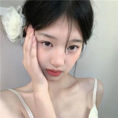 向夏加尔致敬：爱的颜色